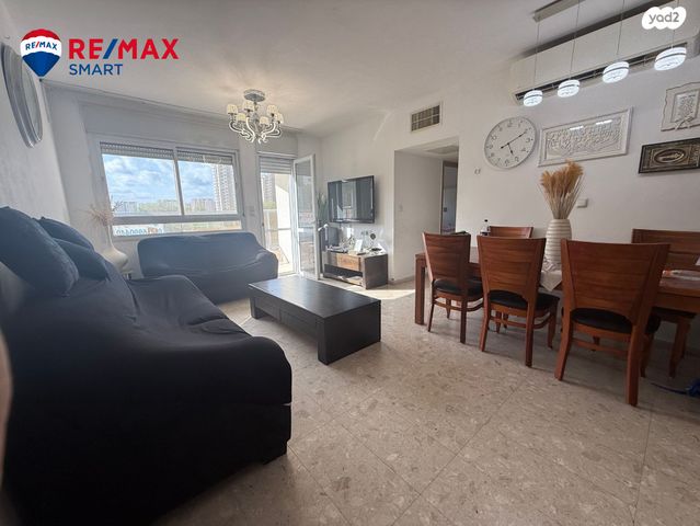 דירה, יצחק בן צבי, נווה גנים, קרית מוצקין