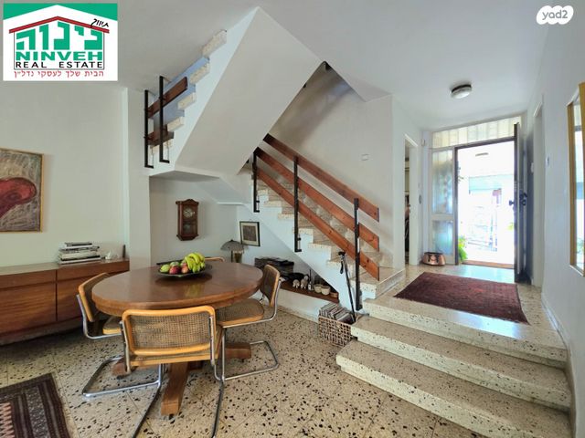 דו משפחתי, מרכז דרום, רעננה