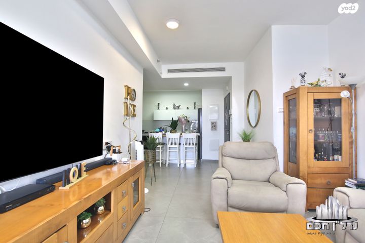 דירה, שדרות ביאליק, קרית ים  א', קרית ים