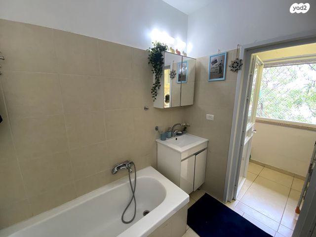 דירה, כפר סבא