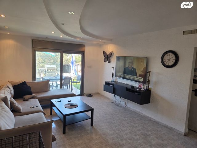 דירת גן, כרמיאל