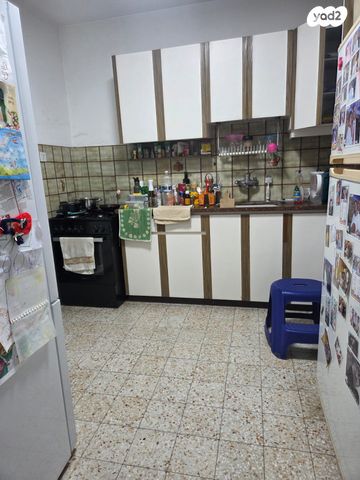 דירה, לוין שמעון זאב, מרכז, הרצליה