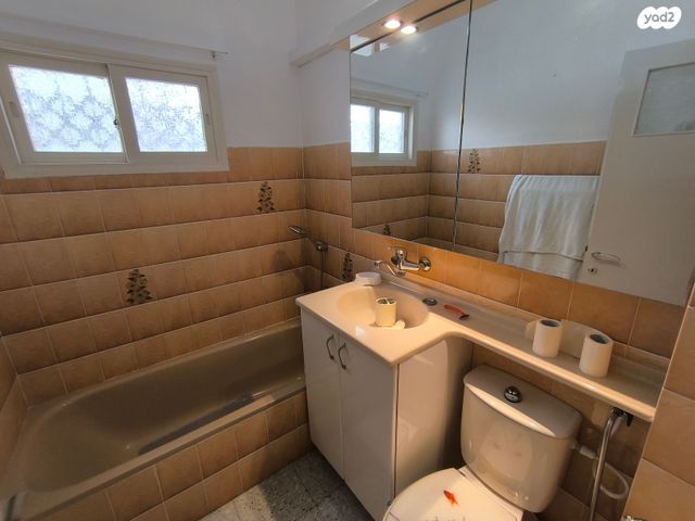 דירה, אוסישקין 32, מרכז העיר דרום, נתניה