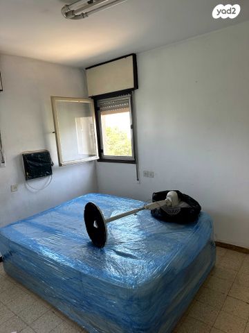 דירה, יצחק בן צבי 26, פאר, חדרה