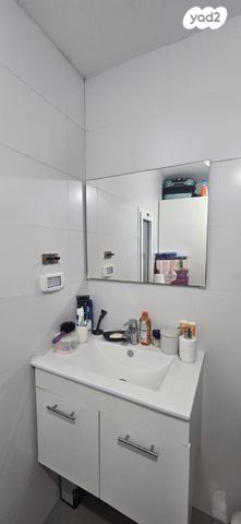 דירת גן, דוד רמז, שיכון ותיקים, חולון