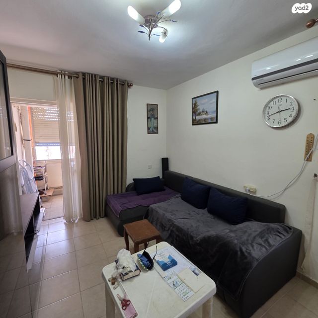 שדרות מנחם אריאב 