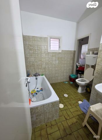 דירה, לוין שמעון זאב, מרכז, הרצליה