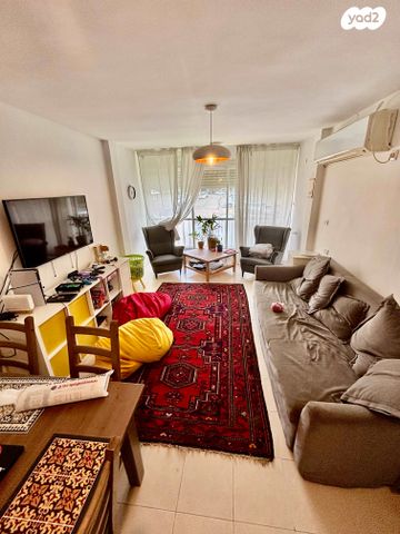 דירה, האיריס, טבעון הוותיקה, קרית טבעון