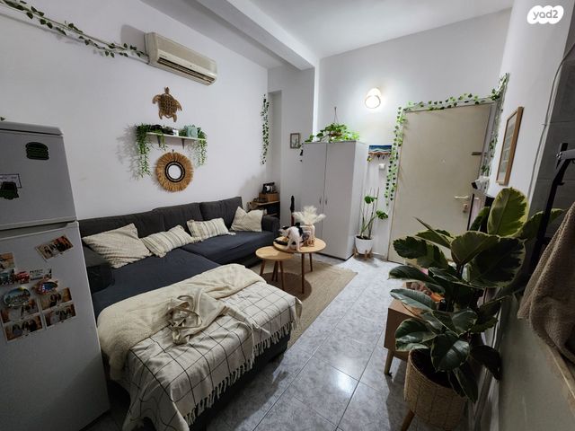 דירה, רבי משה בן עזרא, תל אביב יפו