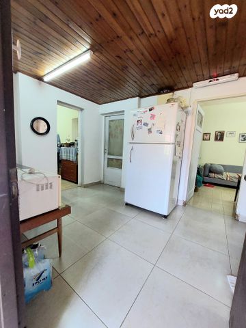 דו משפחתי, מורדי הגטאות, יד אליהו, תל אביב יפו