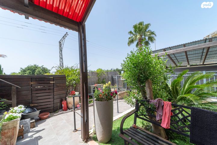 דו משפחתי, רמת ישי