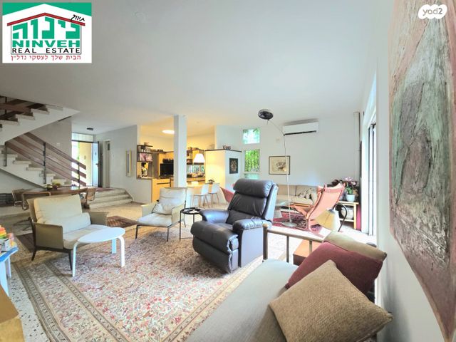 דו משפחתי, מרכז דרום, רעננה