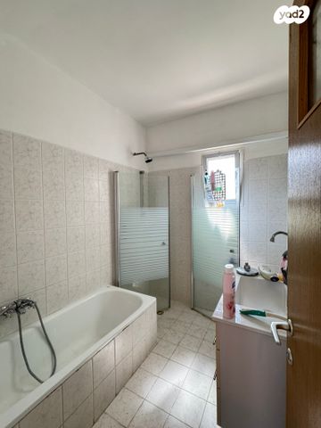 דירה, חטיבת גולני 20, חדרה