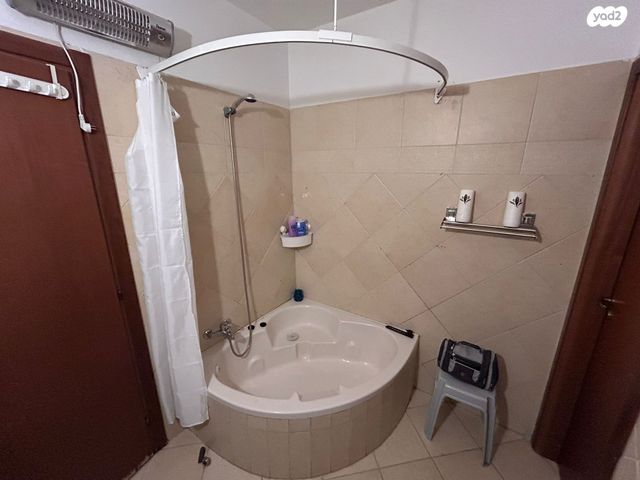 דירה, גדעון האוזנר, רמות הרכס, באר שבע