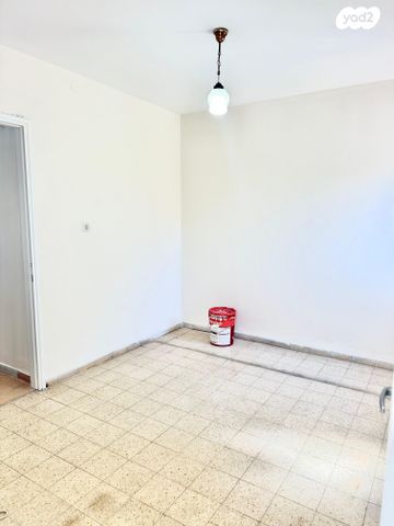 דירה, מיכאל חזני 4, פאר, חדרה