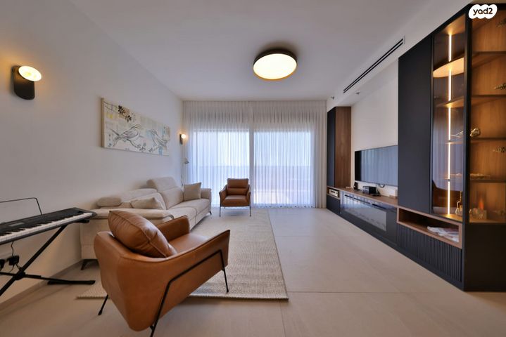 גג/ פנטהאוז