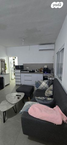 דירת גן, דוד רמז, שיכון ותיקים, חולון