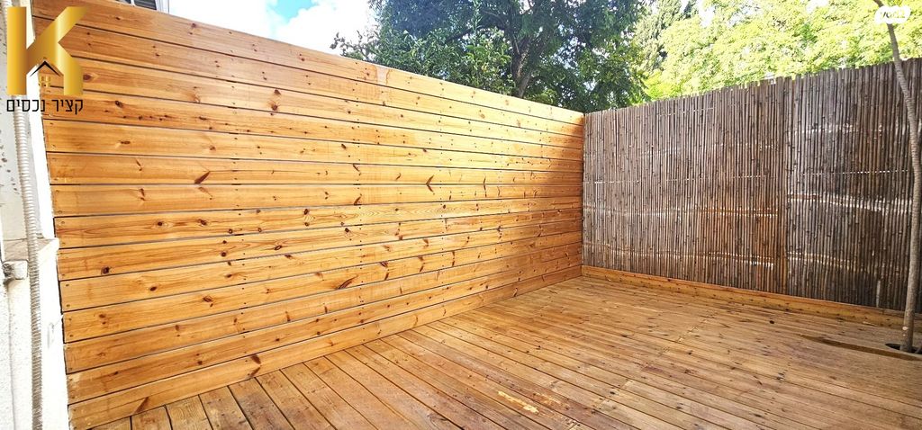 דירת גן, ראשונים, כפר סבא