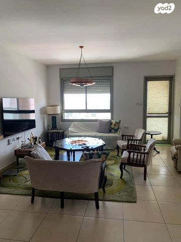 דירה, עין הקורא, אברמוביץ', ראשון לציון