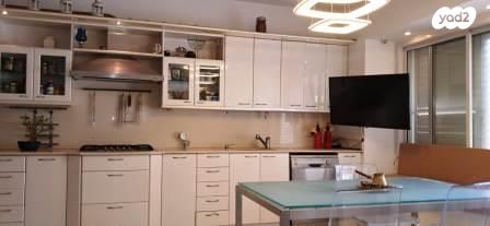 דו משפחתי, יפה לייב, רמת גן