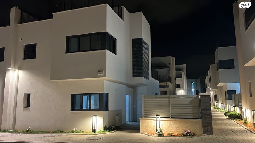 בית פרטי/ קוטג', אור ים, אור עקיבא