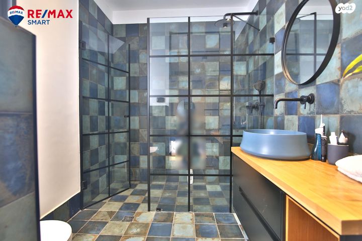 גג/ פנטהאוז, קדיש לוז, אביבים, קרית מוצקין