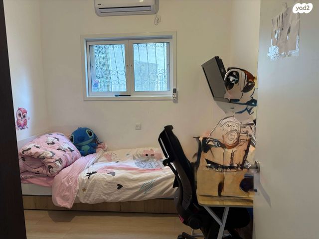 דירה, מורדי הגטאות, ב' / צפון מערב העיר, רחובות