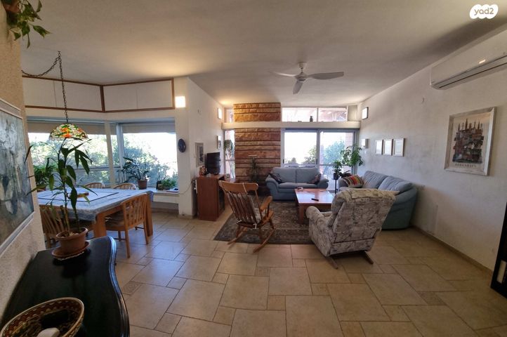 בית פרטי/ קוטג', שאר העיר, מיתר / כרמית