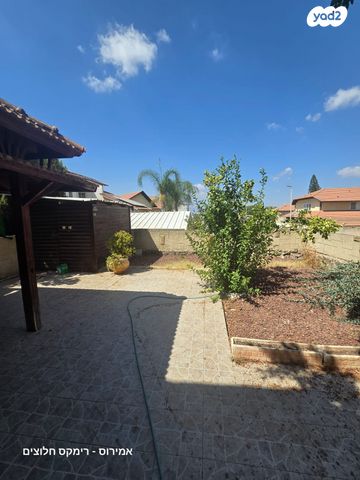 דו משפחתי, גילבון 34, נווה, קצרין