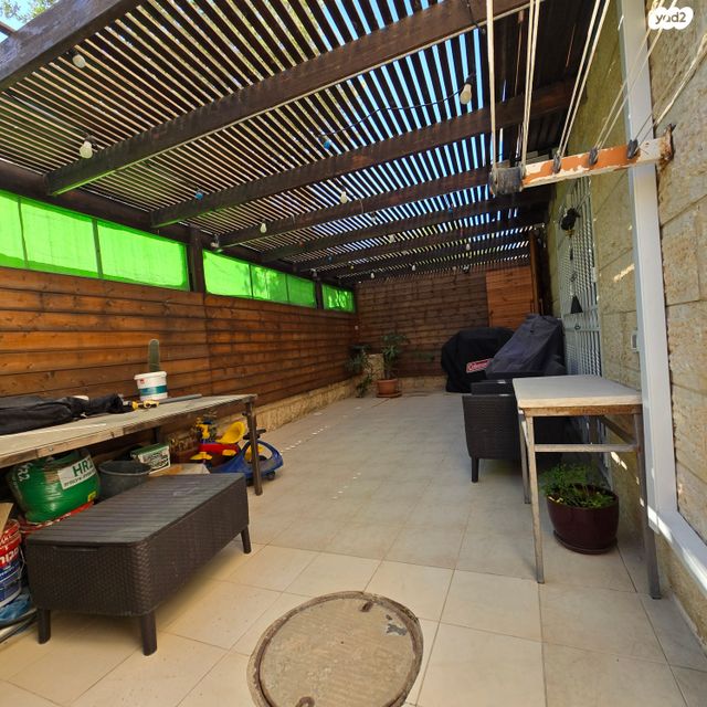 דירת גן, הרב יצחק נסים 33, ירושלים