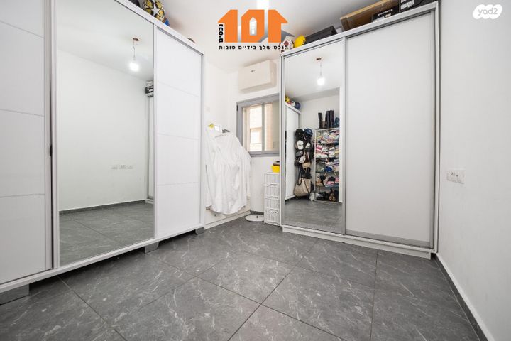 דירה, ראובן מנשה רביע, ירושלים