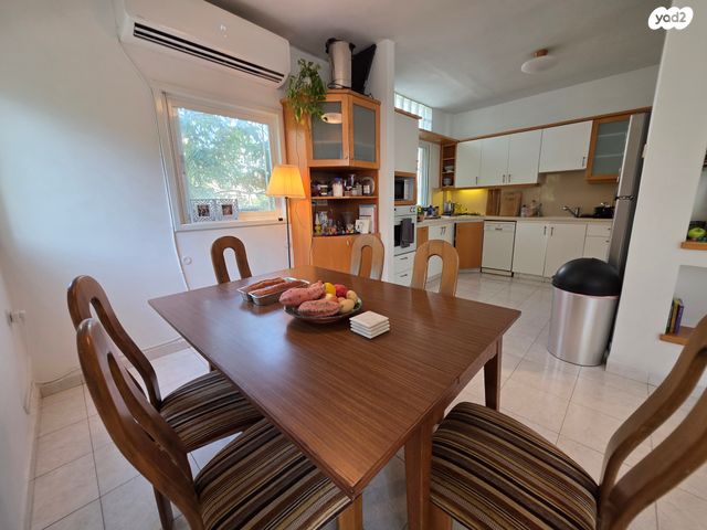 דירה, כהנשטם 14, הצפון החדש - כיכר המדינה, תל אביב יפו