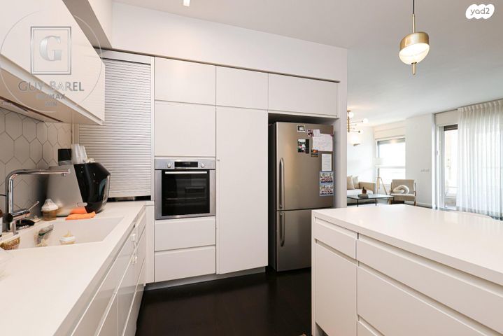 דירה, נחלת יצחק, תל אביב יפו