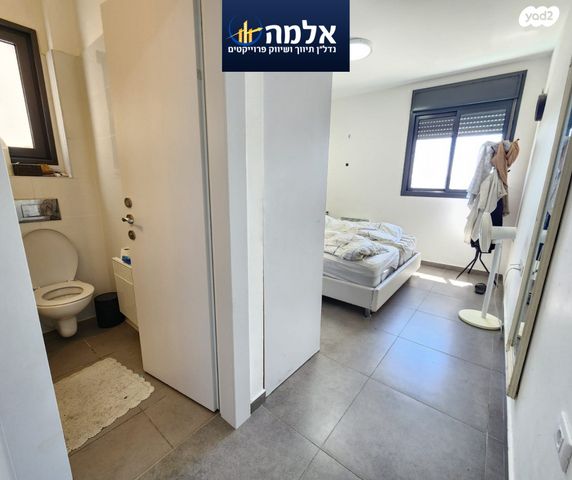 דירה, השקד, נופי החורש, מבשרת ציון