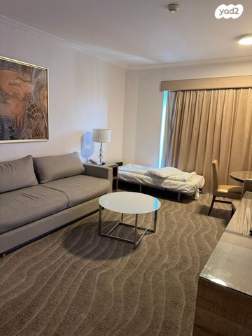 תיירות ונופש, אילת