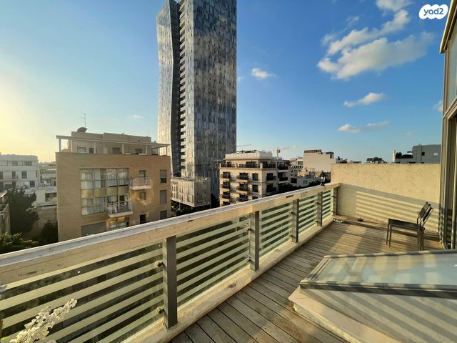 גג/ פנטהאוז, דיזנגוף 204, הצפון הישן - צפון, תל אביב יפו