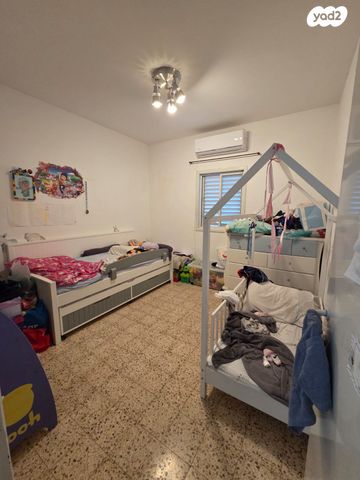 דירה, לוין שמעון זאב, מרכז, הרצליה