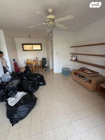 דירה, רבי צדוק 13, קטמונים, ירושלים