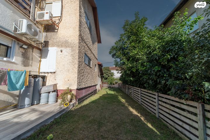 דו משפחתי, רמת ישי