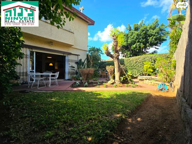 דו משפחתי, מרכז דרום, רעננה