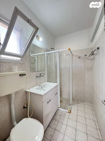 דירה, חטיבת גולני 20, חדרה