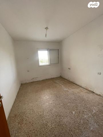 דירה, קרית מלאכי