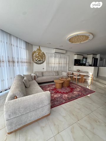 דו משפחתי, חבצלת, נווה אלון, לוד