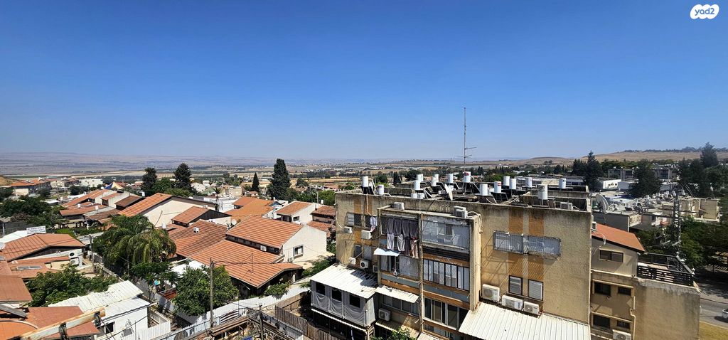 גג/ פנטהאוז, האשל, שאר העיר, חצור הגלילית