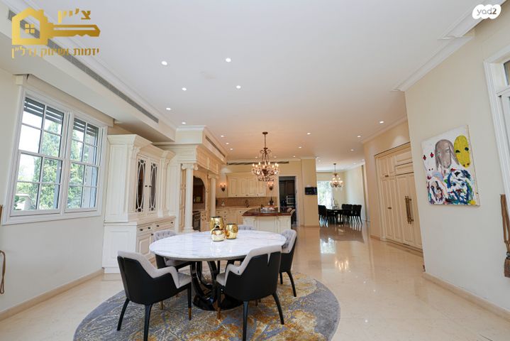 בית פרטי/ קוטג', סביון