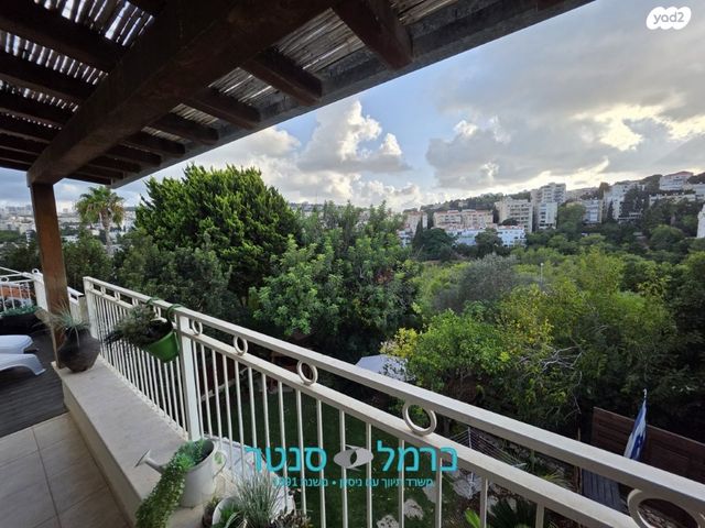 גג/ פנטהאוז, נורית, ורדיה, חיפה