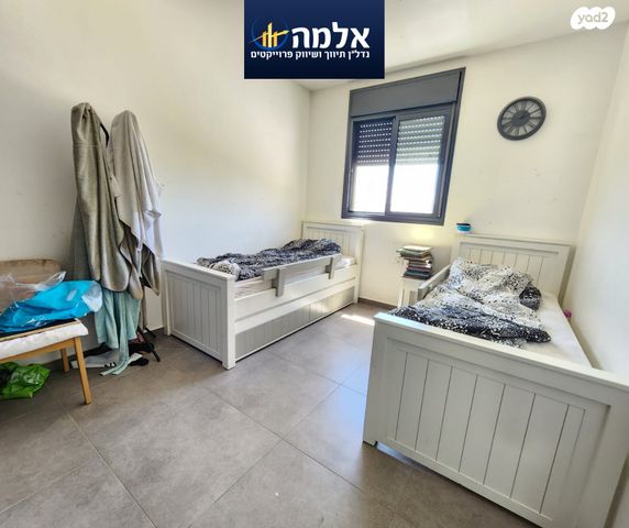 דירה, השקד, נופי החורש, מבשרת ציון