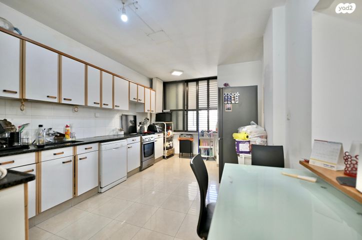 דירה, הרצל 10, מרכז מערבי, נס ציונה