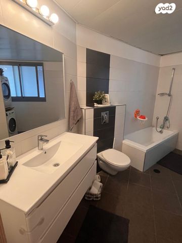 דירה, עין הים, חדרה