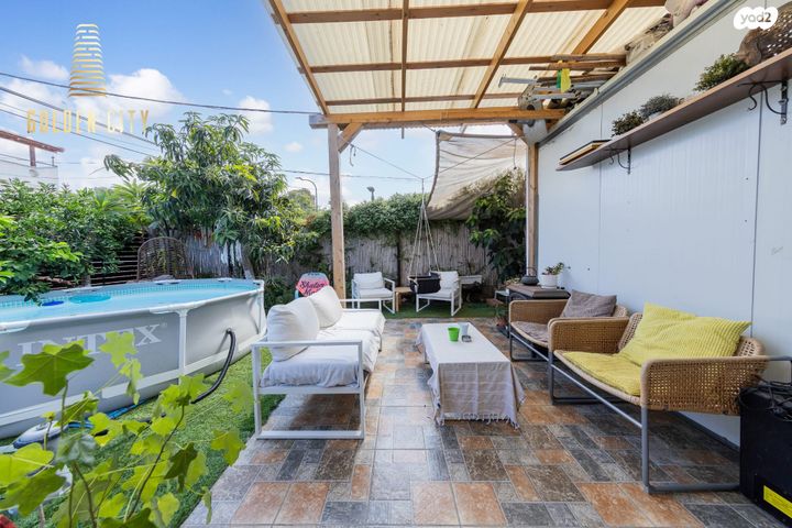 דו משפחתי, גדעון 34, נתניה